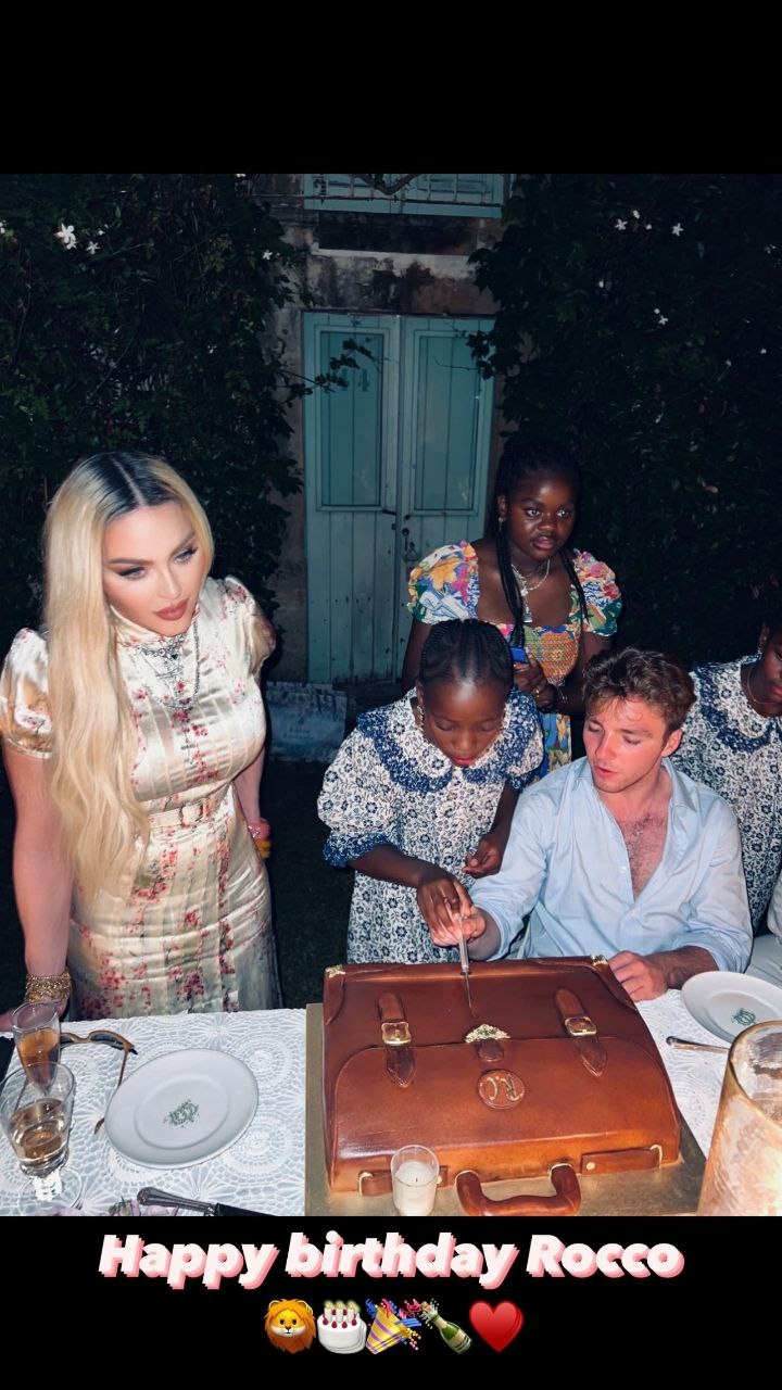 Мадонна отпраздновала день рождения единственного сына от Гая Ричи на Сицилии