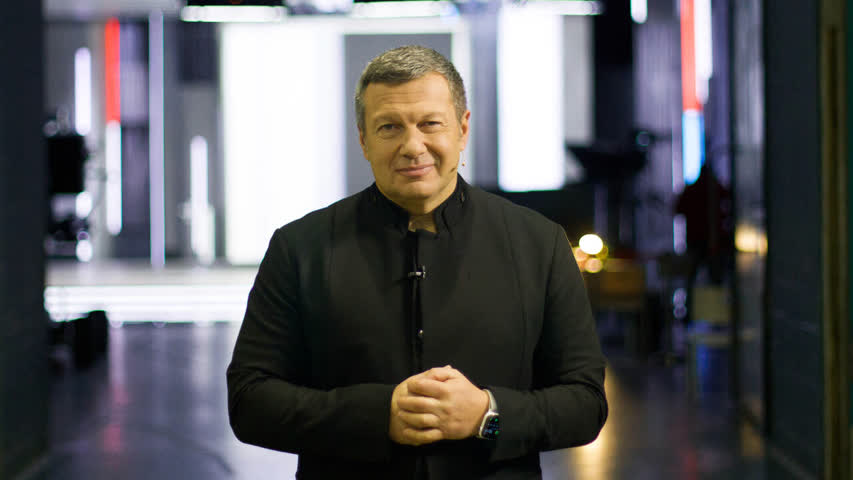 Фото - Из эфира КВН на Первом канале вырезали шутку про Соловьева